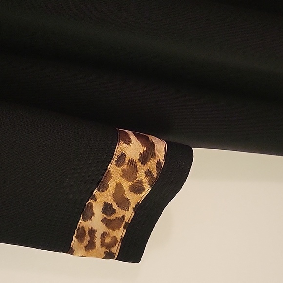 Animal print jacket by Misook in 3X - Picture 4 of 7